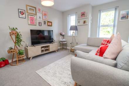 Apt 1 1 Loughan Hall, Dundonald, Image 8