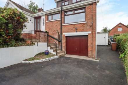 14 Moyra Crescent, Belfast, Image 2