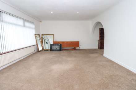 14 Moyra Crescent, Belfast, Image 5