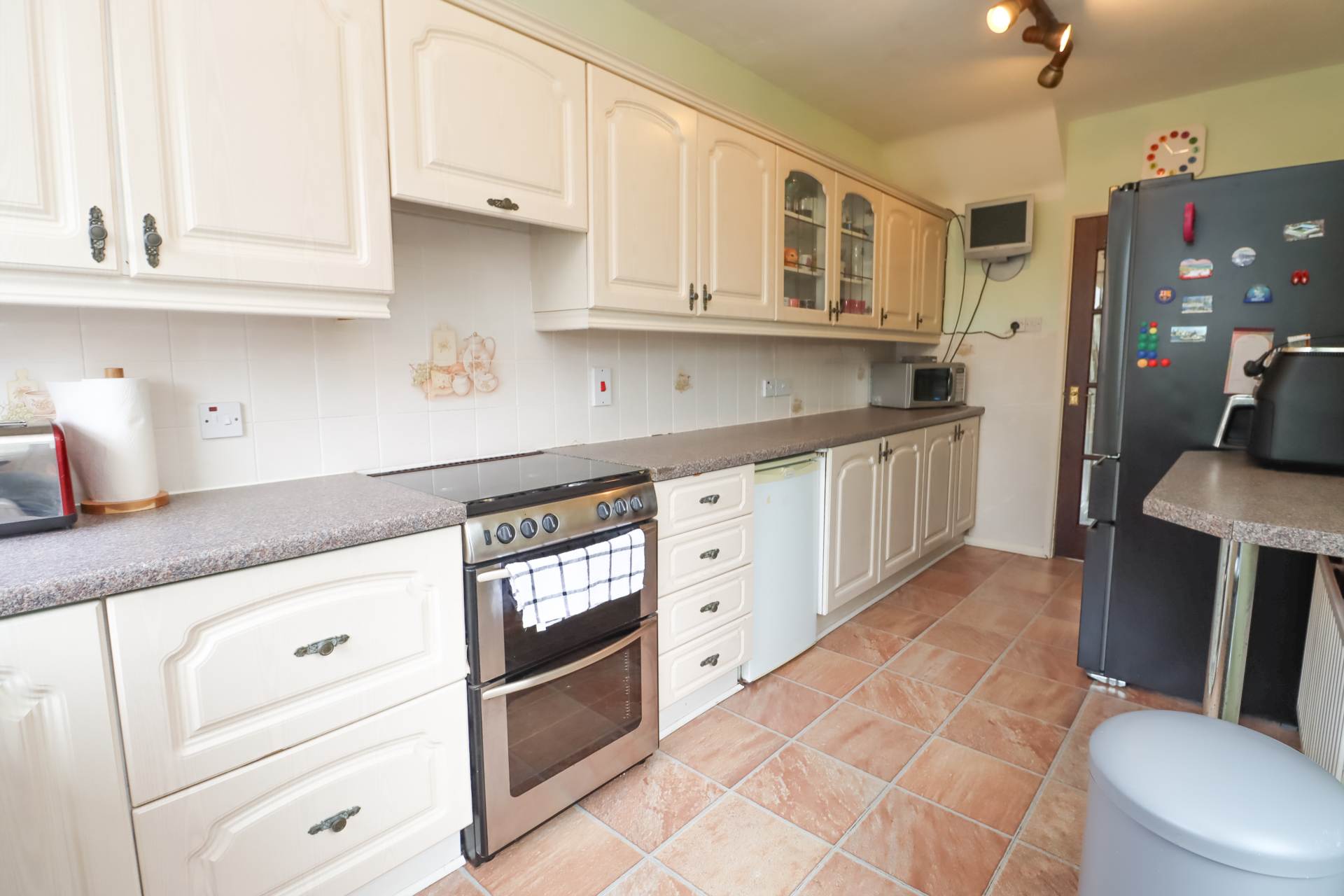 8 Wanstead Road, Dundonald, Image 11