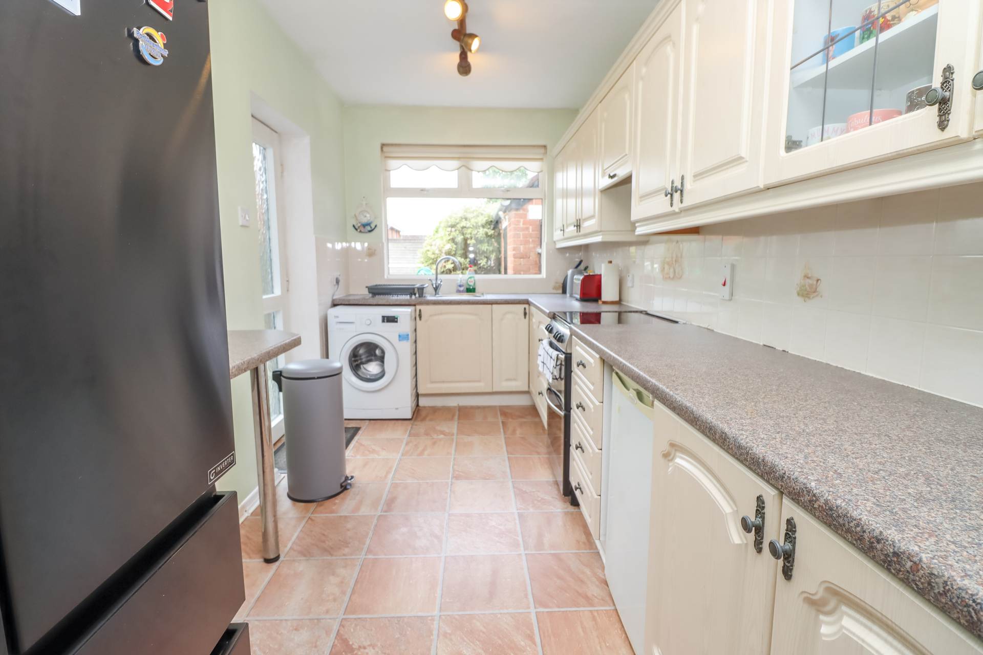 8 Wanstead Road, Dundonald, Image 9
