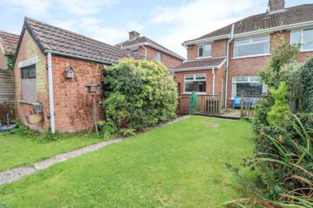 8 Wanstead Road, Dundonald, Image 23