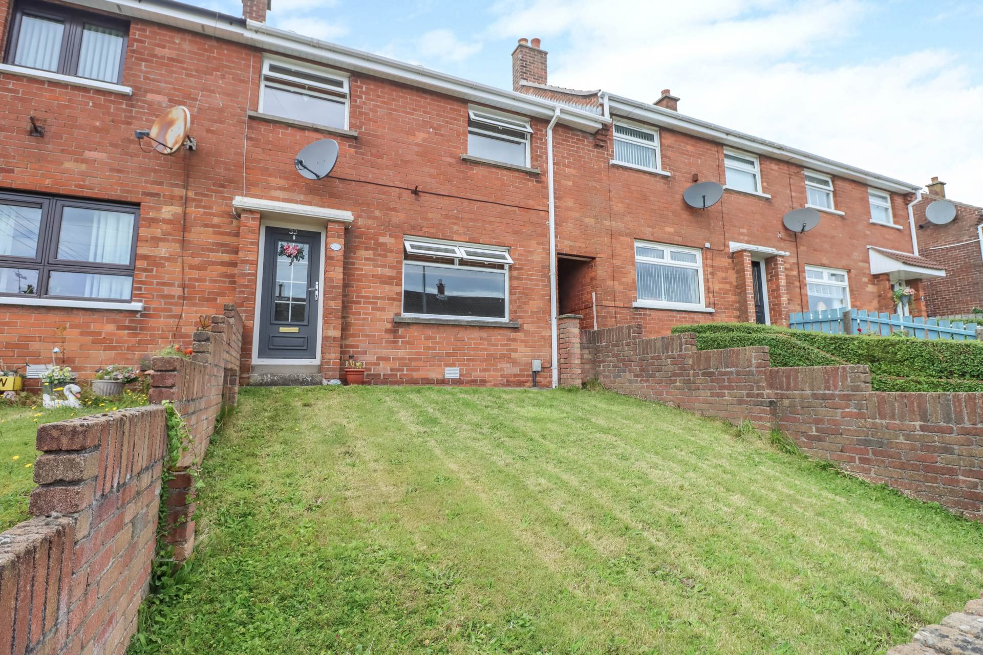 39 Brooklands Road, Dundonald, Image 1