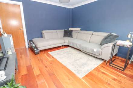 39 Brooklands Road, Dundonald, Image 3