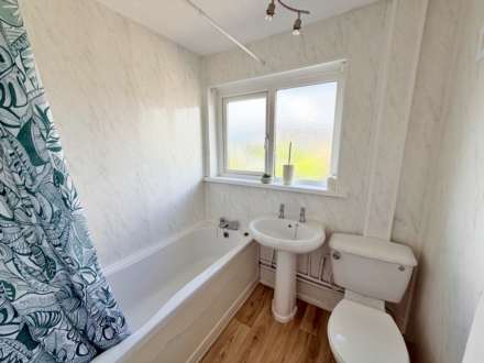 31 Brooklands Road, Dundonald, Image 14