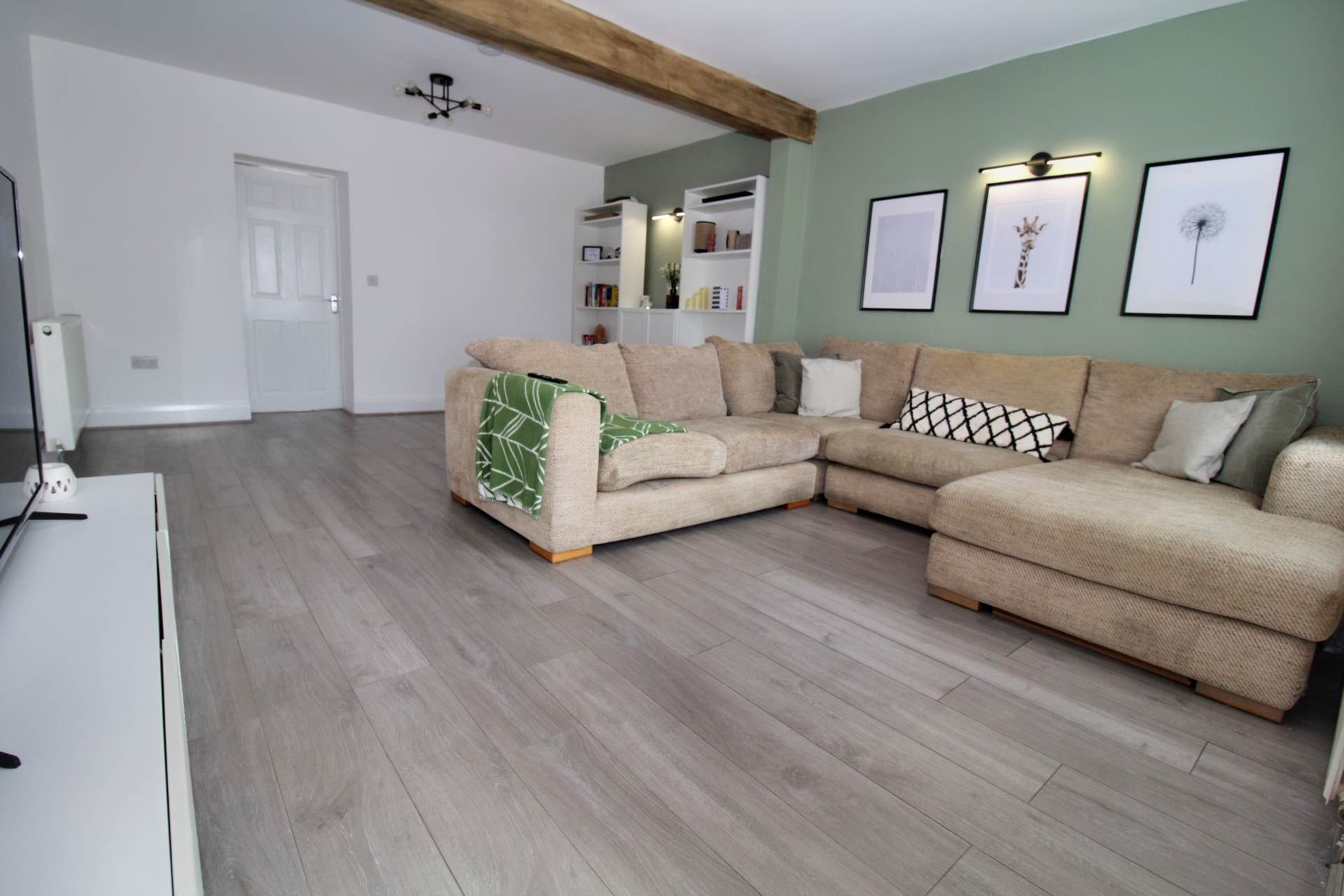 17 Beechwood Avenue, Bangor, Image 2
