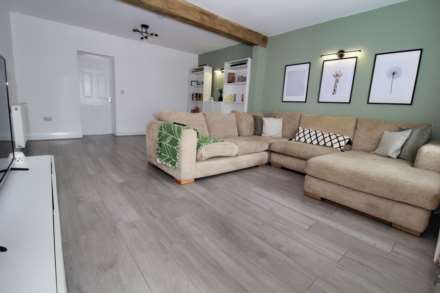 17 Beechwood Avenue, Bangor, Image 2