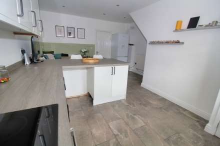 17 Beechwood Avenue, Bangor, Image 9