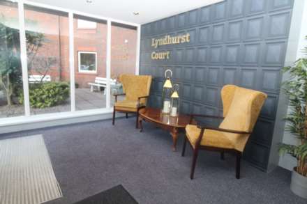 18 Lyndhurst Court, Bangor, Image 3