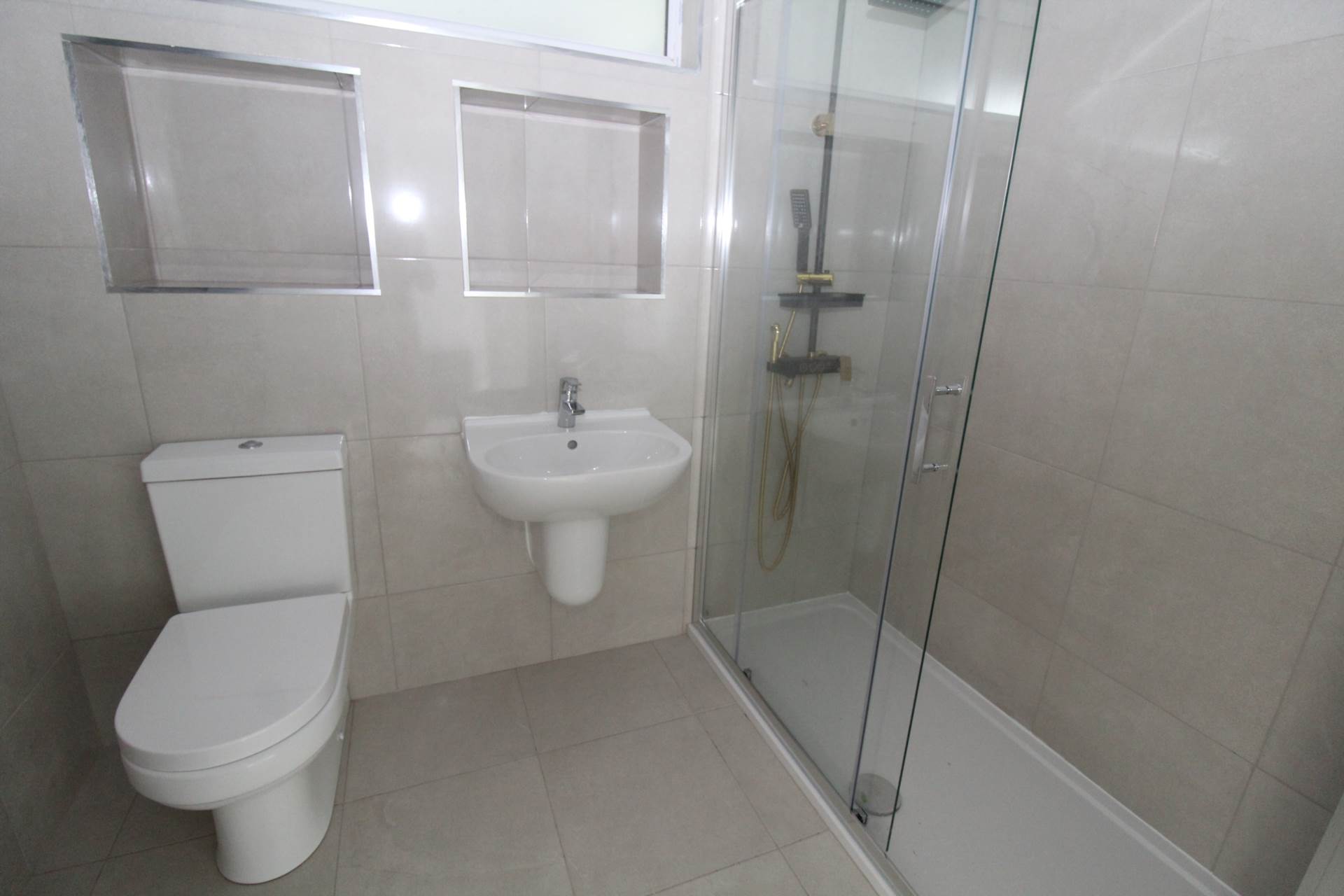 24 Pinehill Road, Bangor, Image 13