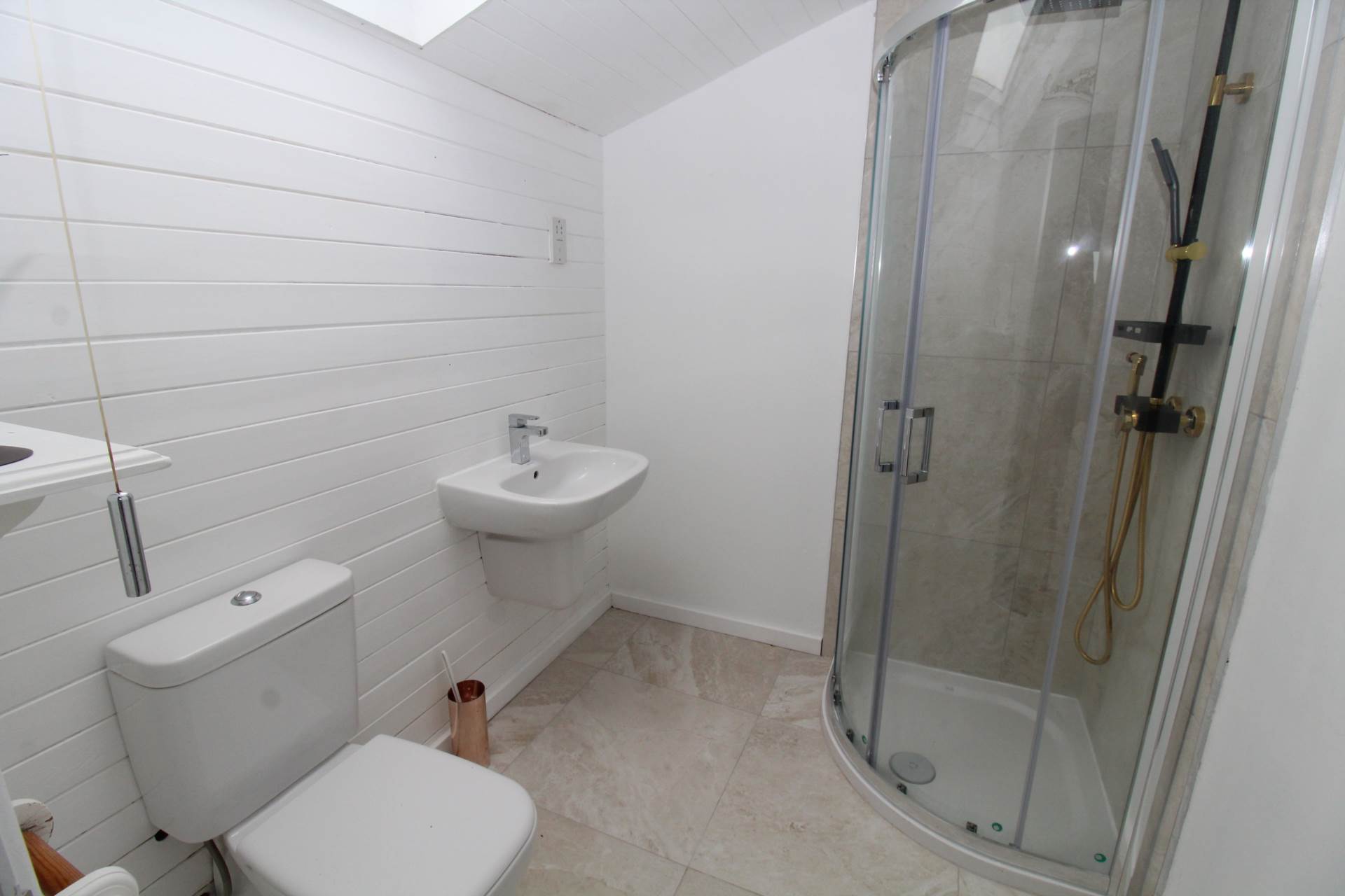 24 Pinehill Road, Bangor, Image 15