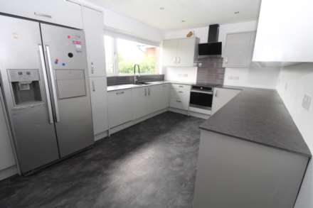 24 Pinehill Road, Bangor, Image 10