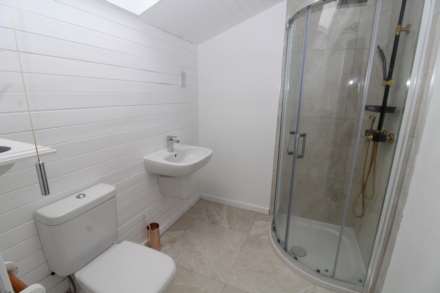 24 Pinehill Road, Bangor, Image 15