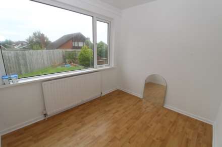 24 Pinehill Road, Bangor, Image 9