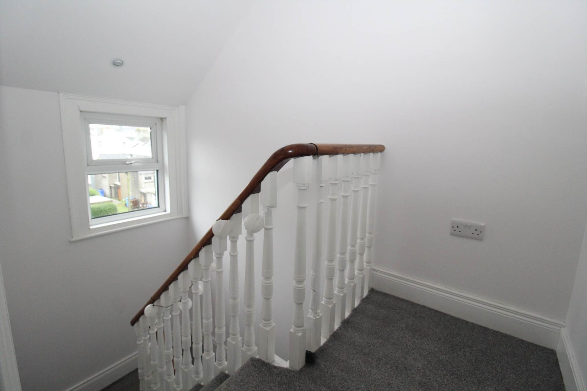 40 Victoria Road, Bangor, Image 16