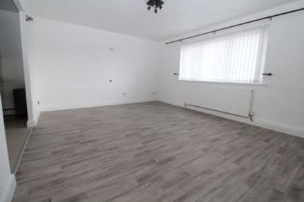 30b Main Street, Conlig, Image 4