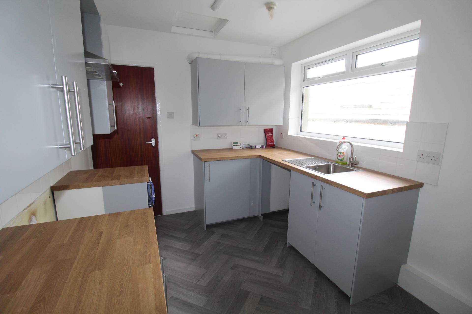 F2 38 Grays Hill, Bangor, Image 3