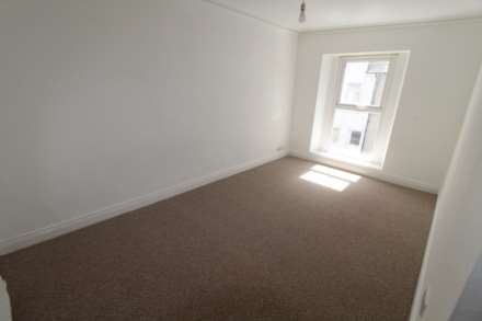 F2 38 Grays Hill, Bangor, Image 4