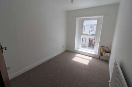 F2 38 Grays Hill, Bangor, Image 5