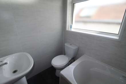F2 38 Grays Hill, Bangor, Image 7