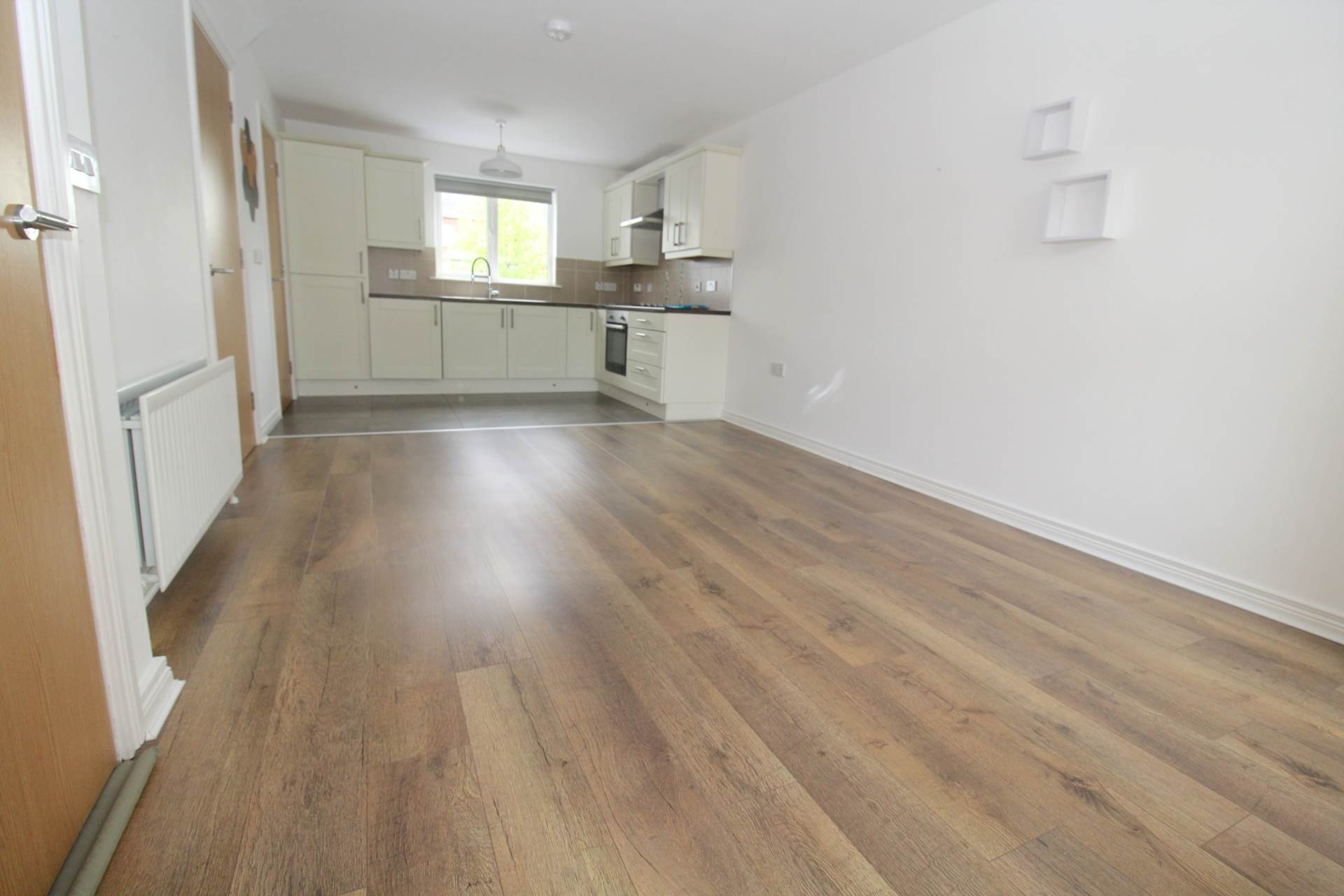 1 Linen Place, Bangor, Image 2