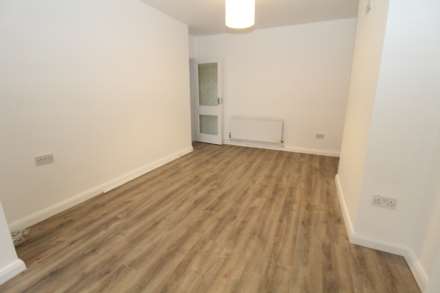 14 Church Drive, Bangor, Image 6
