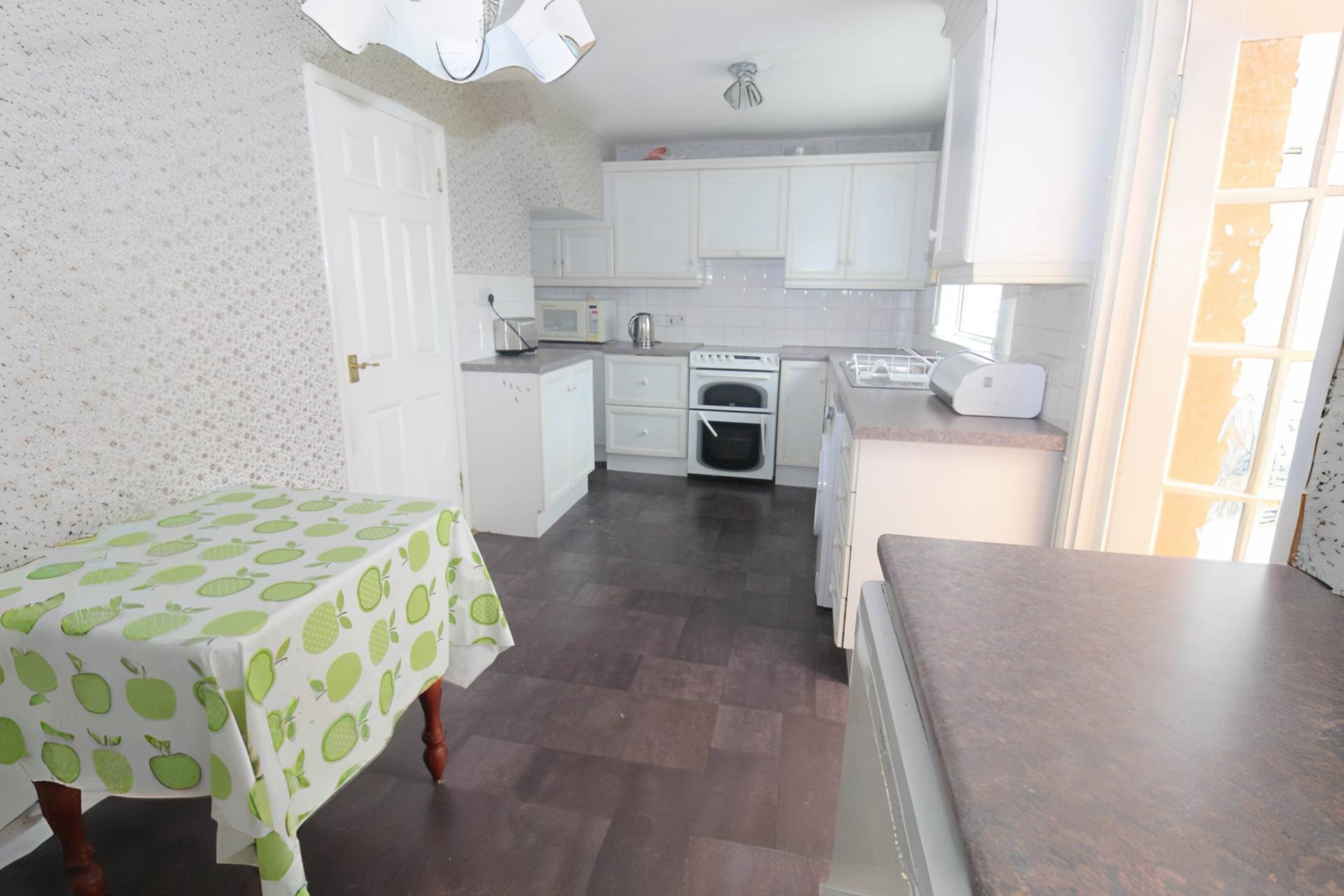 2 Springwell Avenue, Groomsport, Image 3