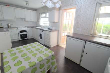 2 Springwell Avenue, Groomsport, Image 4