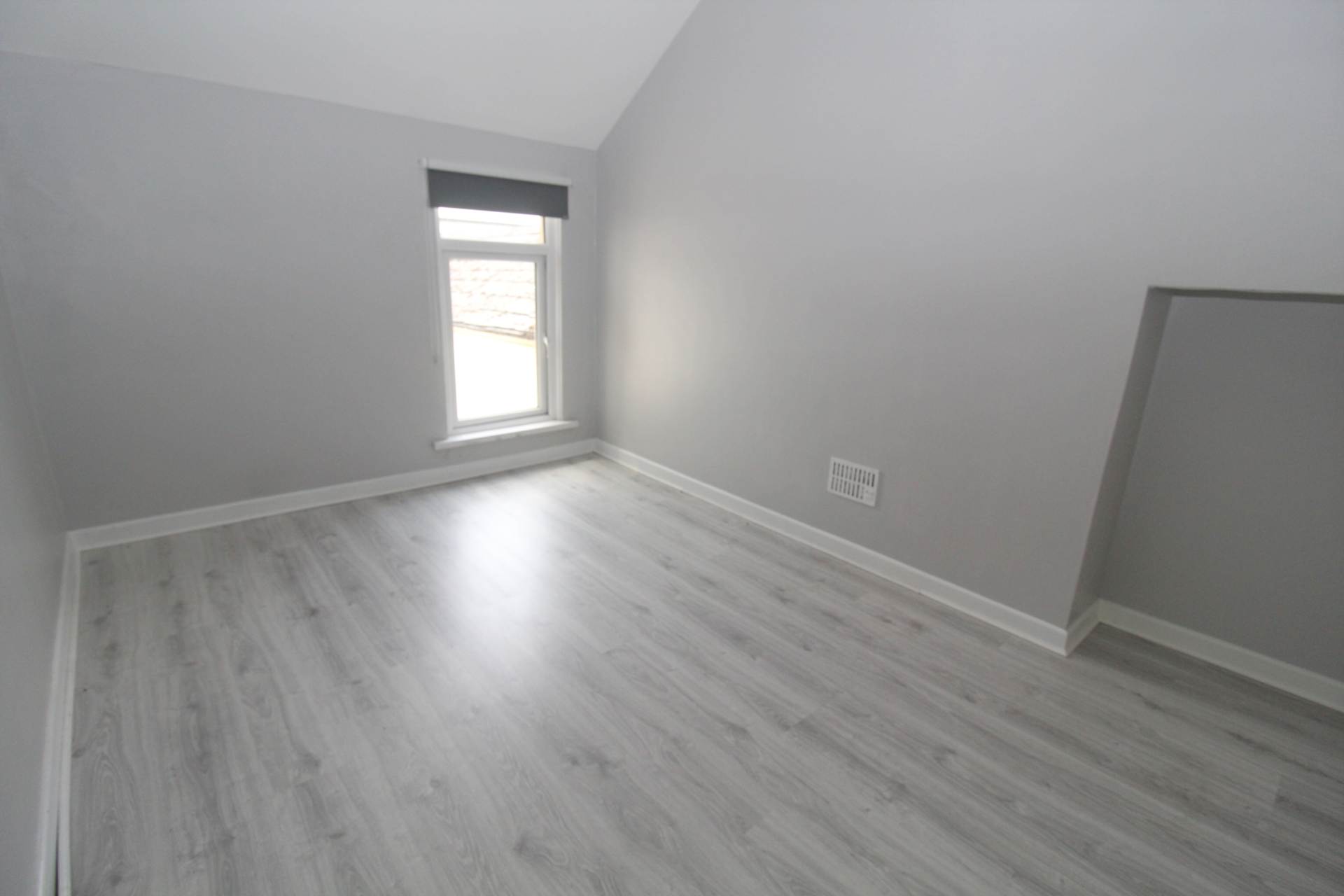Somerset Avenue, Bangor, Image 12
