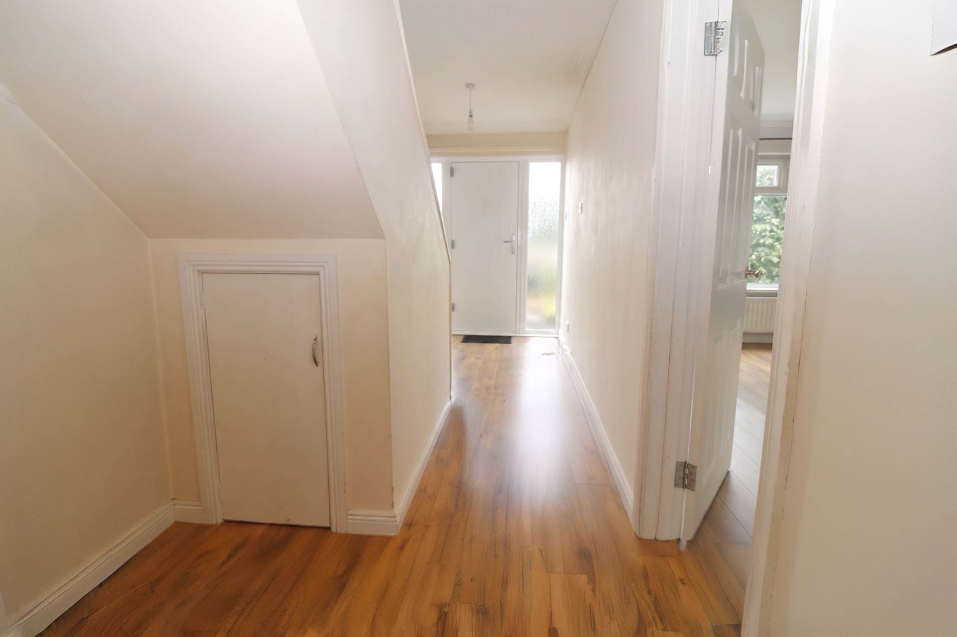 16 Jordan Avenue, Bangor, Image 4