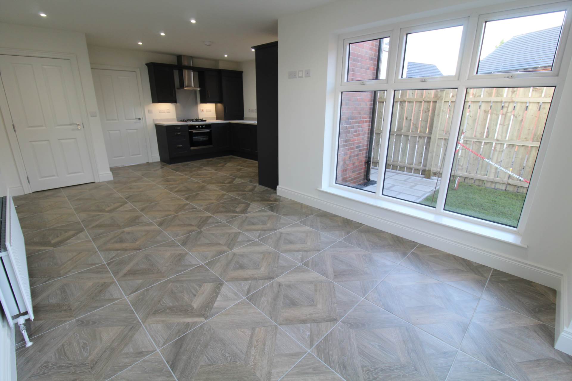 16 Oak Meadow Green, Newtownards, Image 3