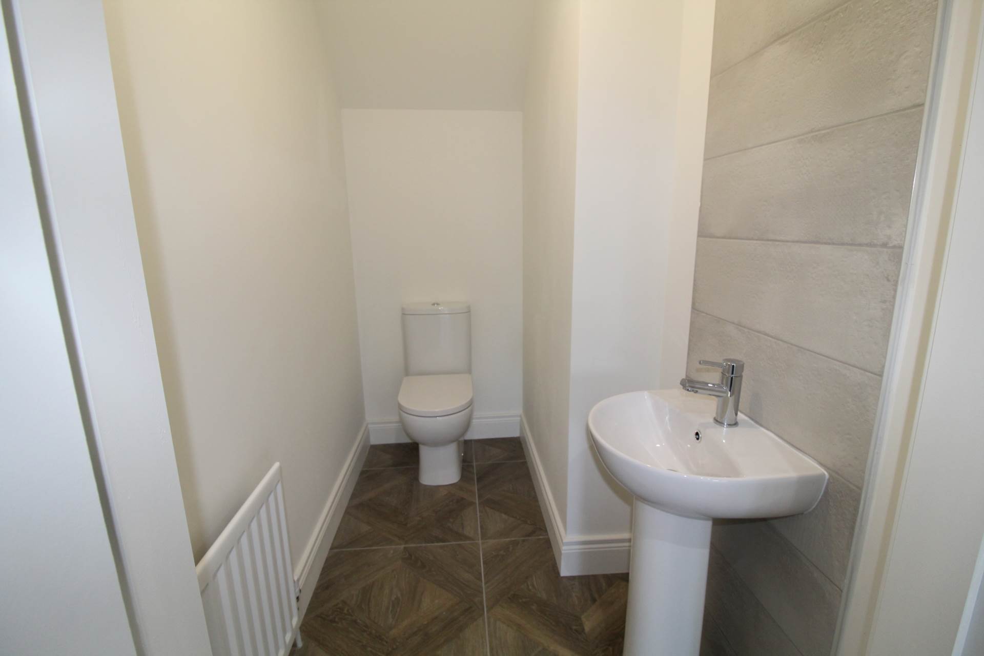 16 Oak Meadow Green, Newtownards, Image 6