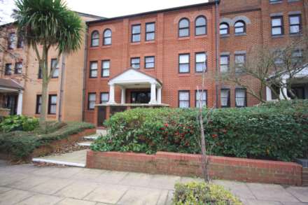 Marks Court
