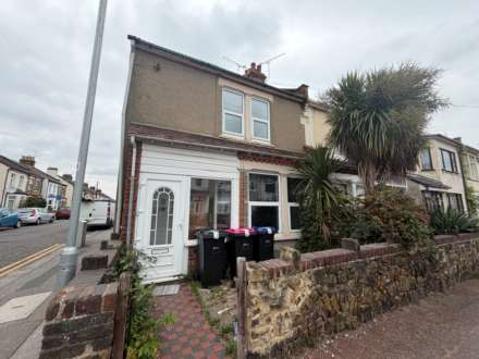 2 Bedroom Semi-Detached, Waterloo Road, Shoeburyness