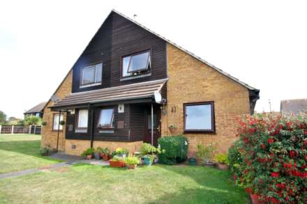 Property For Sale Midsummer Meadow, Southend On Sea