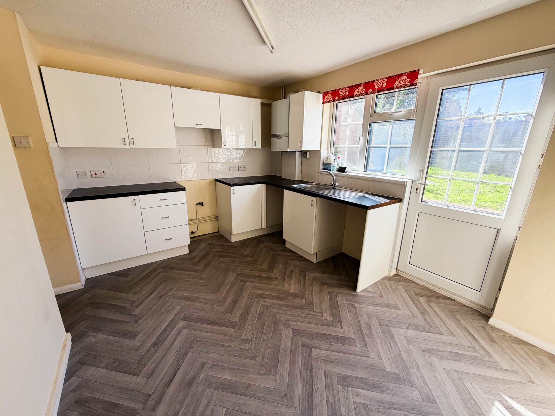 Buckingham Road, Hockley, Image 5
