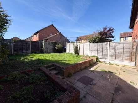 Buckingham Road, Hockley, Image 12