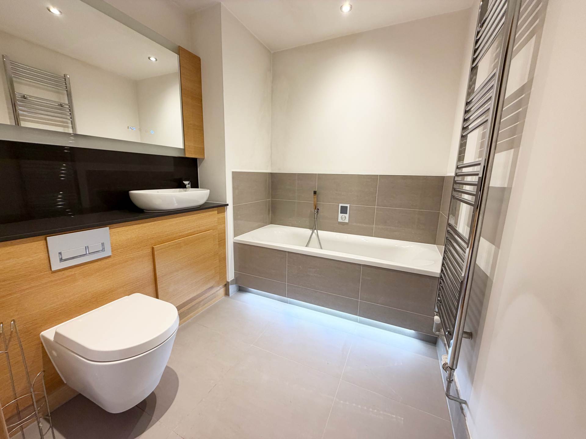 Sutton Road, Southend On Sea, Image 5