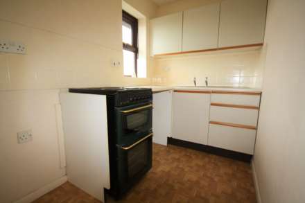 Frobisher Way, Shoeburyness, Image 4