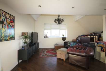 High Street, Shoeburyness, Image 4