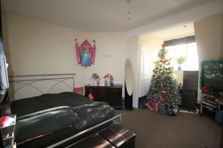 High Street, Shoeburyness, Image 9