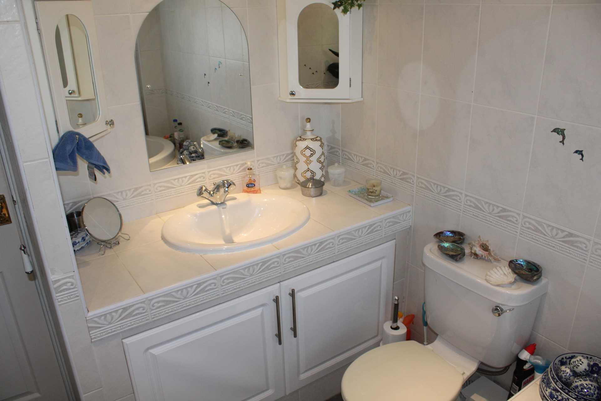 Amberwood, Chadderton, Oldham, OL9 9SG, Image 28