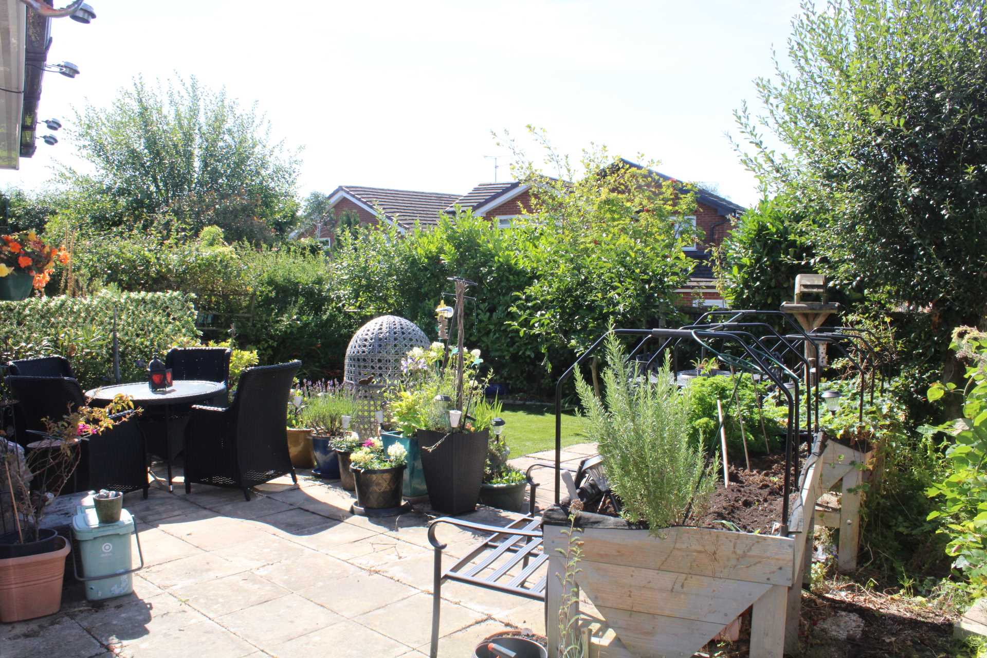 Amberwood, Chadderton, Oldham, OL9 9SG, Image 31