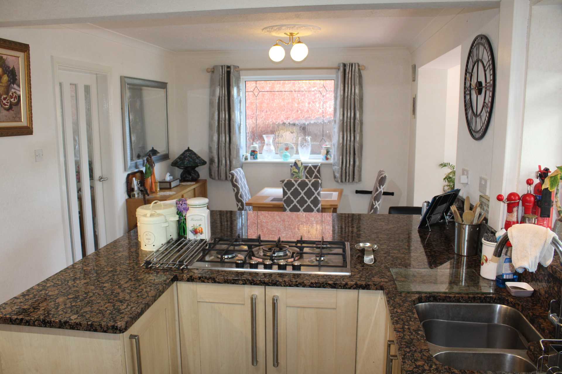 Amberwood, Chadderton, Oldham, OL9 9SG, Image 7