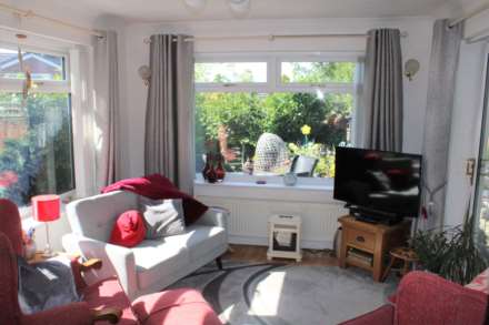 Amberwood, Chadderton, Oldham, OL9 9SG, Image 10
