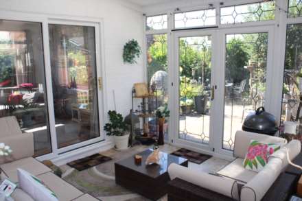 Amberwood, Chadderton, Oldham, OL9 9SG, Image 12