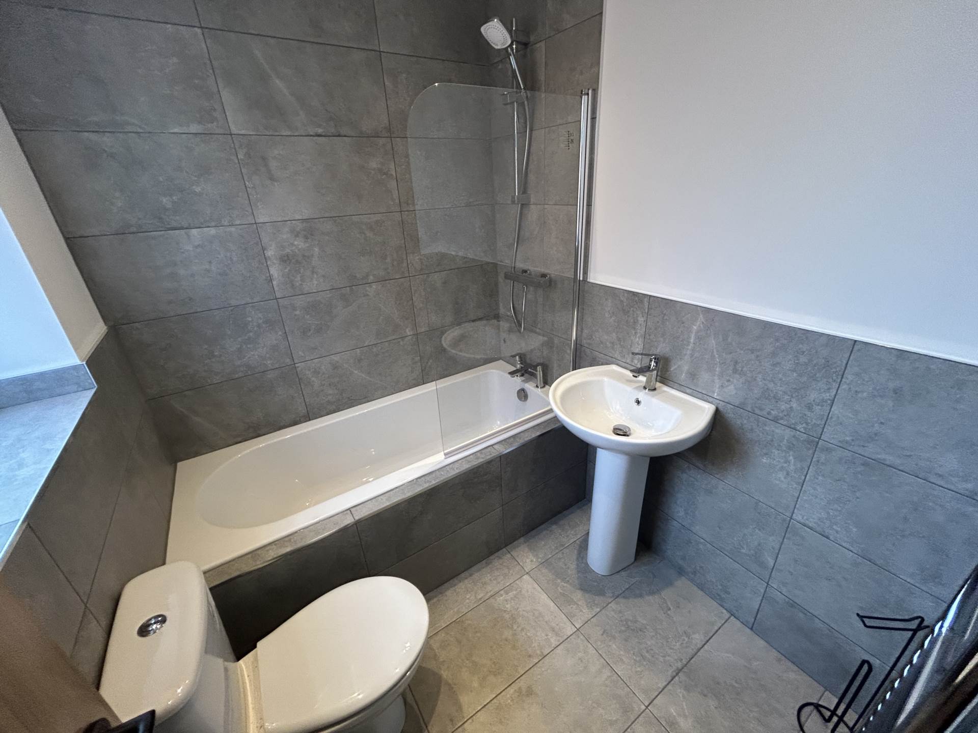 174 Denton Lane, Chadderton, Oldham, OL9 8PL, Image 17