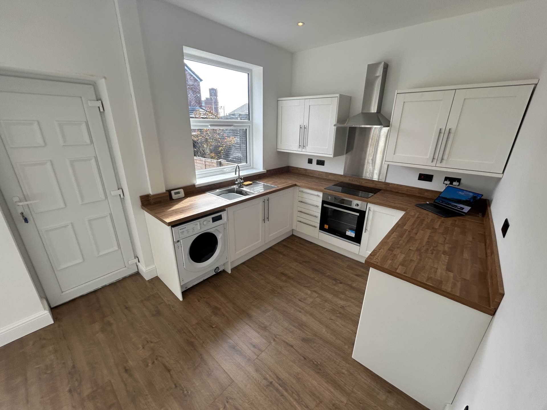 174 Denton Lane, Chadderton, Oldham, OL9 8PL, Image 6