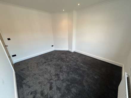 174 Denton Lane, Chadderton, Oldham, OL9 8PL, Image 11
