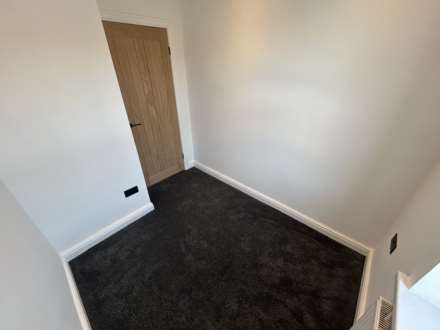 174 Denton Lane, Chadderton, Oldham, OL9 8PL, Image 16